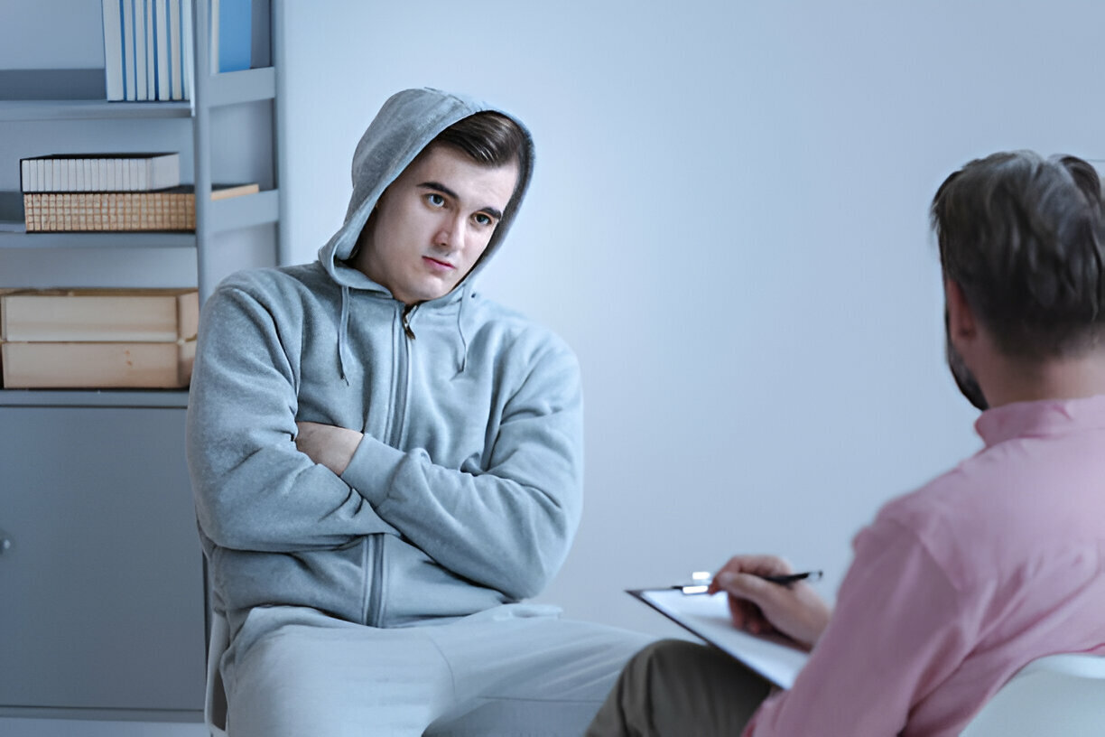 “I Only Use on Weekends”: Warning Signs That You May Need Drug Rehab Treatment