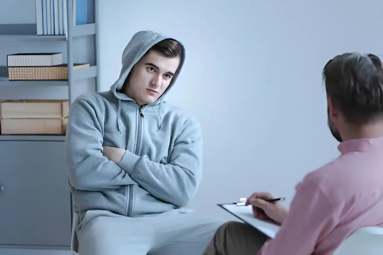 “I Only Use on Weekends”: Warning Signs That You May Need Drug Rehab Treatment